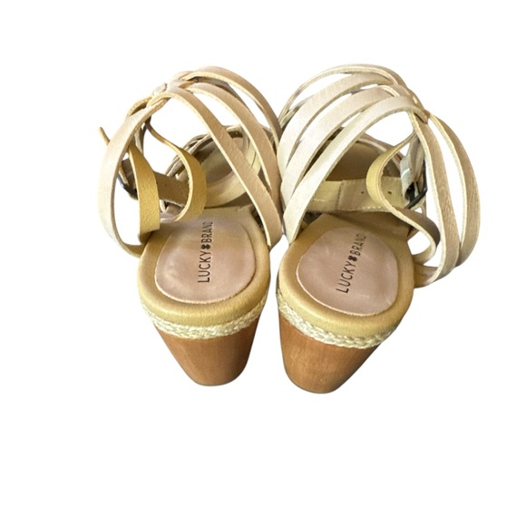 NWOT Lucky Brand ‘Noxa’ Beige Adjustable Strap Wicker Wedge Sandal - Picture 4 of 5